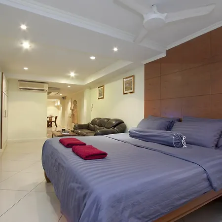 Argyle Apartments Pattaya Exterior photo