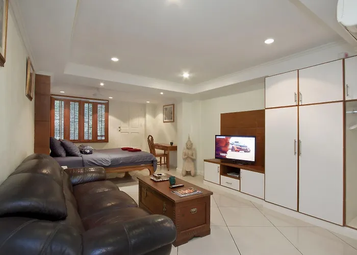 Argyle Apartments Pattaya